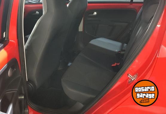 Autos - Volkswagen UP! 5 PTAS HIGH 2015 Nafta 75000Km - En Venta