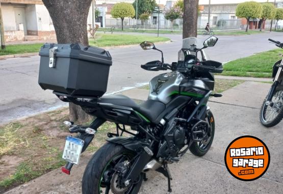 Motos - Kawasaki VERSYS 650 2019 Nafta 30600Km - En Venta