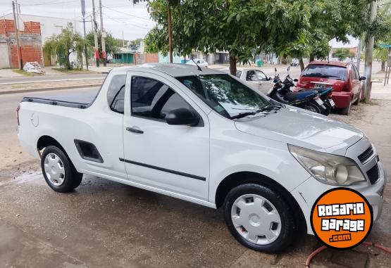 Utilitarios - Chevrolet Montana 2012 GNC 130000Km - En Venta
