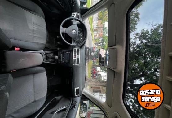 Autos - Volkswagen Bora 2009 Nafta 180000Km - En Venta