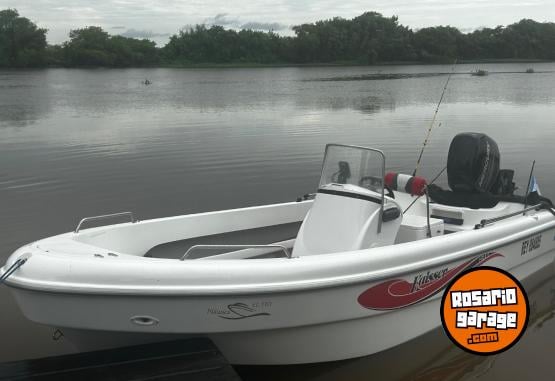 Embarcaciones - Vendo Traker Kaisser 540 con Mervuri 60 HP 2018 con 35 hs - En Venta