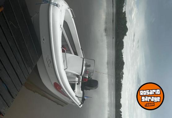 Embarcaciones - Vendo Traker Kaisser 540 con Mervuri 60 HP 2018 con 35 hs - En Venta