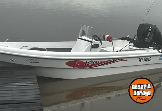 Embarcaciones - Vendo Traker Kaisser 540 con Mervuri 60 HP 2018 con 35 hs - En Venta
