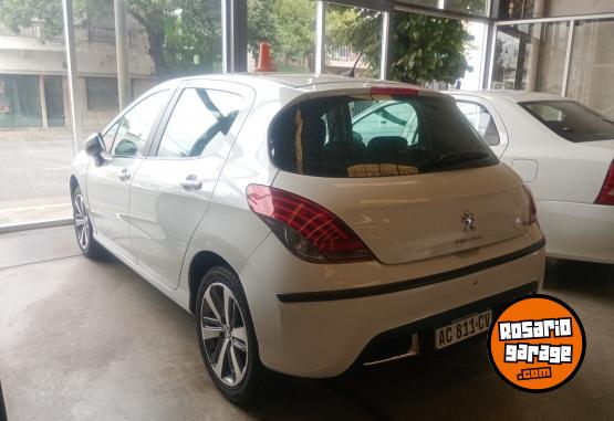 Autos - Peugeot 308 2018 Nafta 105000Km - En Venta