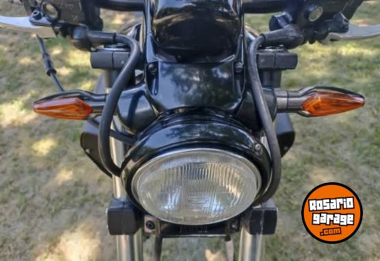 Motos - Yamaha Vmax1200 1985 Nafta 38000Km - En Venta