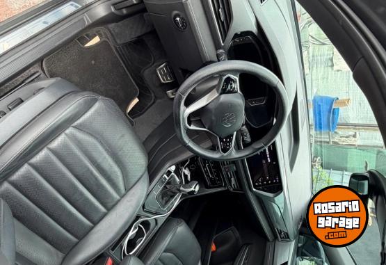 Autos - Volkswagen Taos Highline 2024 Nafta 42500Km - En Venta