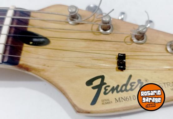 Instrumentos Musicales - Fender Stratocaster mexico 1996+pedalera zoom G1X - En Venta