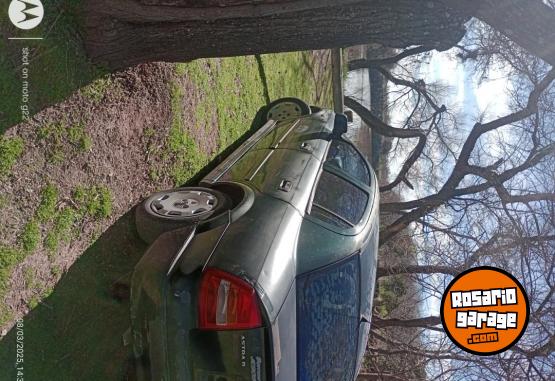 Autos - Chevrolet Astra 2001 Diesel 250000Km - En Venta