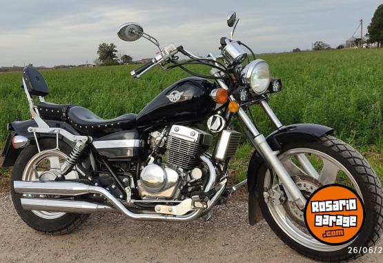 Motos - Mondial HD 250A 2014 Nafta 17500Km - En Venta