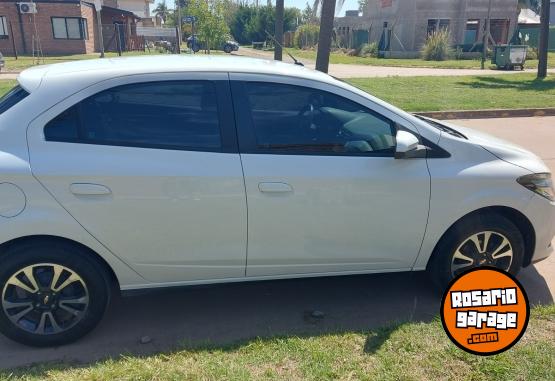Autos - Chevrolet Onix LTZ 2014 Nafta 131000Km - En Venta