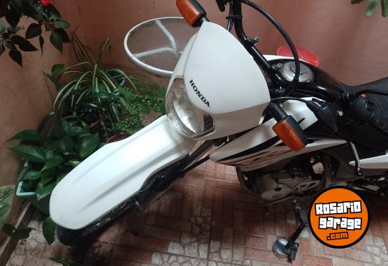 Motos - Honda XR 125 2014 Nafta 21000Km - En Venta