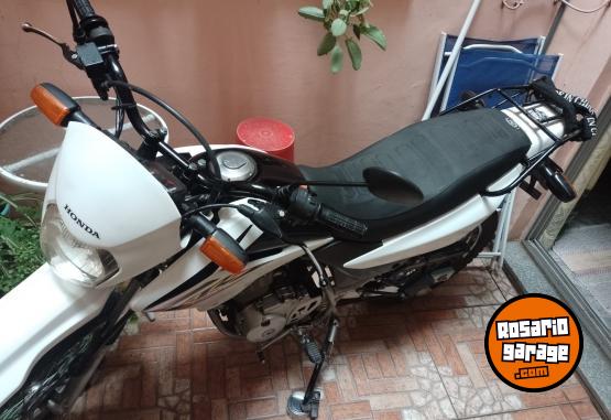 Motos - Honda XR 125 2014 Nafta 21000Km - En Venta