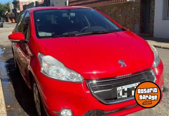 Autos - Peugeot 208 2014 Nafta 56000Km - En Venta