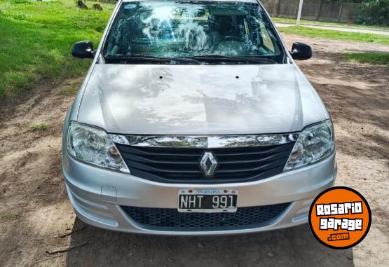 Autos - Renault Logan 2013 Nafta 98000Km - En Venta
