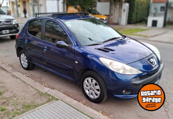 Autos - Peugeot Compact 1.4 nafta 2009 Nafta 182000Km - En Venta