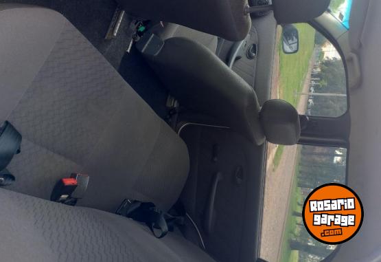 Autos - Fiat Palio 2006 Nafta 208000Km - En Venta