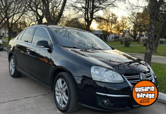 Autos - Volkswagen Vento 2010 Nafta 203000Km - En Venta