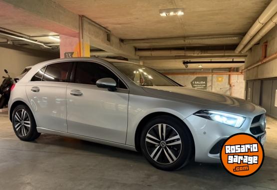 Autos - Mercedes Benz A200 2020 Nafta 64000Km - En Venta