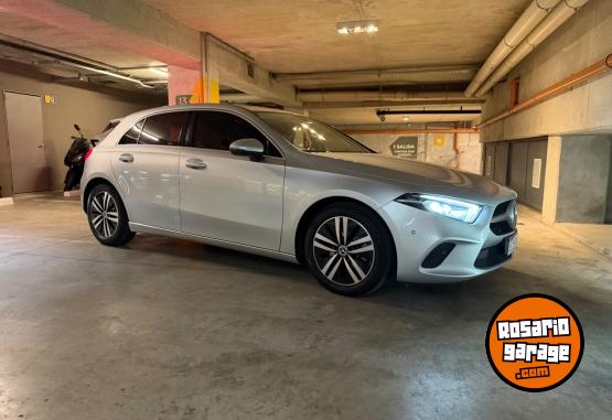 Autos - Mercedes Benz A200 2020 Nafta 64000Km - En Venta