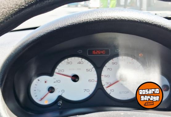 Autos - Peugeot 206 generation plus 2012 GNC 162000Km - En Venta