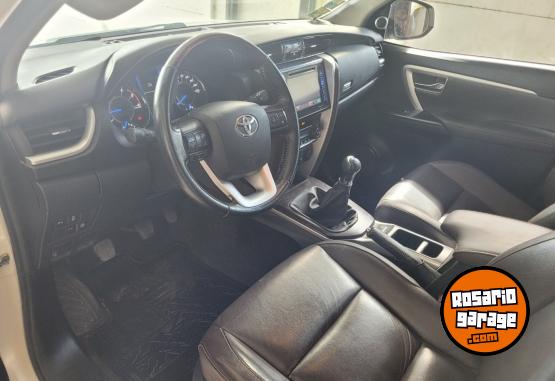 Camionetas - Toyota Sw4 2016 Diesel 200000Km - En Venta