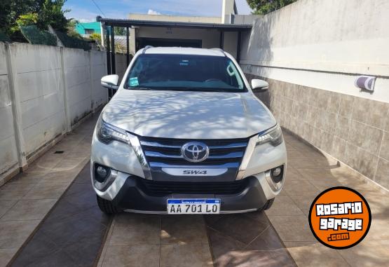 Camionetas - Toyota Sw4 2016 Diesel 200000Km - En Venta