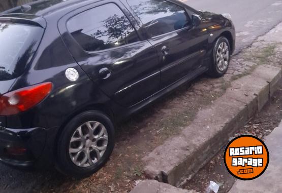 Autos - Peugeot 207 2009 Nafta 111111Km - En Venta