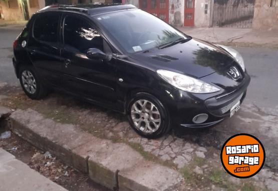 Autos - Peugeot 207 2009 Nafta 111111Km - En Venta