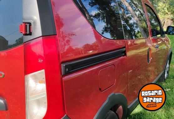 Utilitarios - Renault Stepway 2023 Diesel 50000Km - En Venta