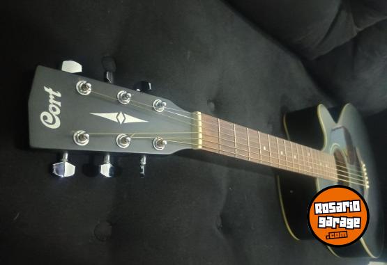 Instrumentos Musicales - Guitarra electroacústica Cort - En Venta
