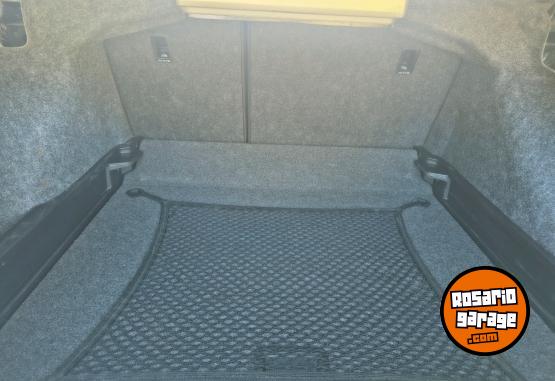 Autos - Volkswagen Virtus hingline 2020 Nafta 81000Km - En Venta