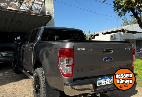 Camionetas - Ford Ranger xlt 2016 Diesel 130000Km - En Venta