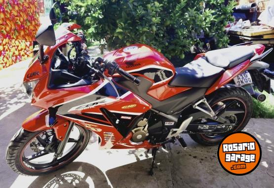 Motos - Honda CBR 2018 Nafta 30000Km - En Venta