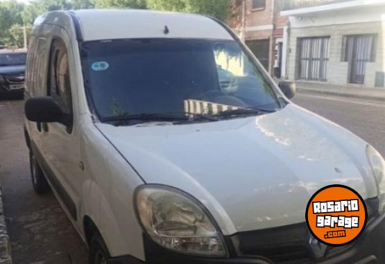 Utilitarios - Renault Kangoo 2017 GNC 238000Km - En Venta