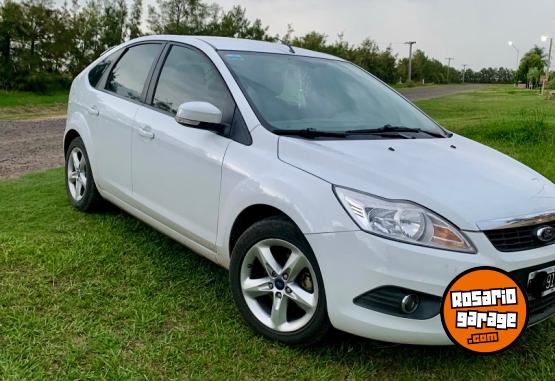 Autos - Ford Focus 2 trend 2012 Nafta 200000Km - En Venta