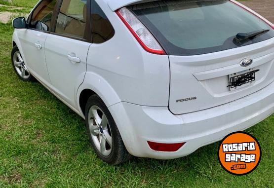 Autos - Ford Focus 2 trend 2012 Nafta 200000Km - En Venta
