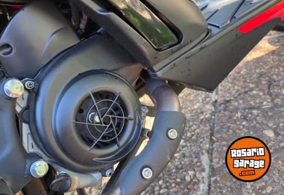 Motos - Aprilia 160 sr 2024 Nafta 4600Km - En Venta