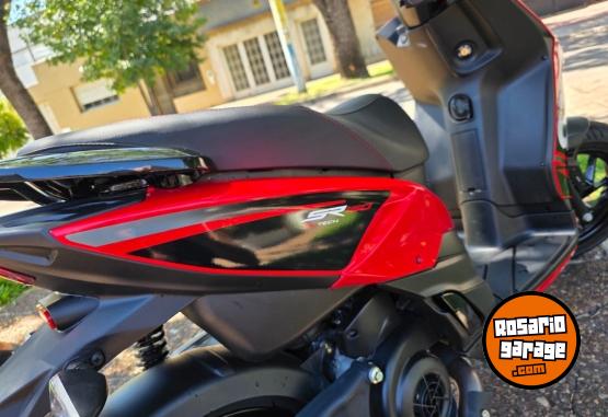 Motos - Aprilia 160 sr 2024 Nafta 4600Km - En Venta