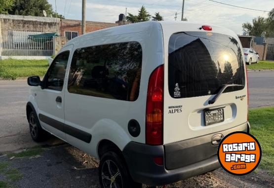 Utilitarios - Renault Kangoo 2014 GNC 203000Km - En Venta