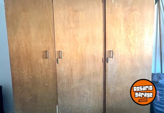 Otros - VENDO ROPERO - En Venta