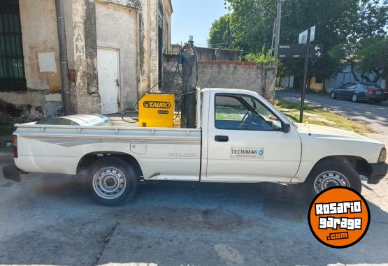 Camionetas - Toyota Hilux 4x2 1999 Diesel 412000Km - En Venta