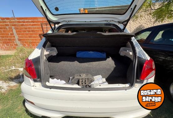 Autos - Peugeot 207 2013 GNC 170000Km - En Venta