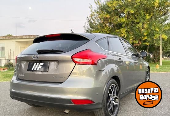 Autos - Ford Focus Titanium 2018 Nafta 33500Km - En Venta