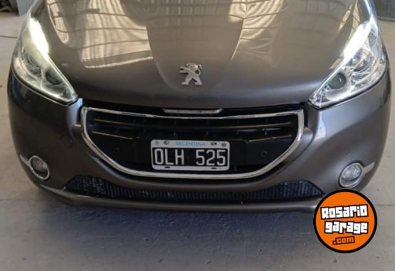 Autos - Peugeot 208 Feline Pack Cuir 2014 Nafta 134274Km - En Venta