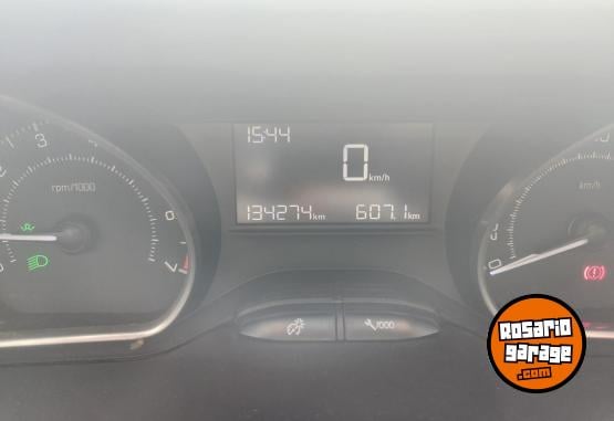 Autos - Peugeot 208 Feline Pack Cuir 2014 Nafta 134274Km - En Venta