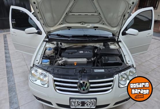Autos - Volkswagen Bora 1.8t 2013 Nafta 111000Km - En Venta