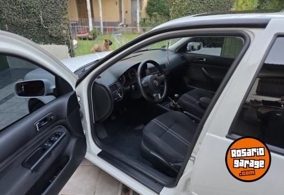 Autos - Volkswagen Bora 1.8t 2013 Nafta 111000Km - En Venta