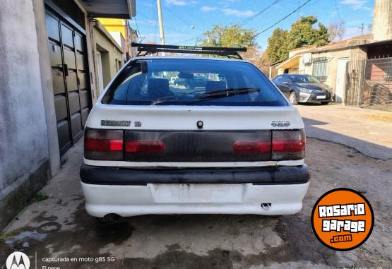 Autos - Renault R19 1994 GNC 450000Km - En Venta