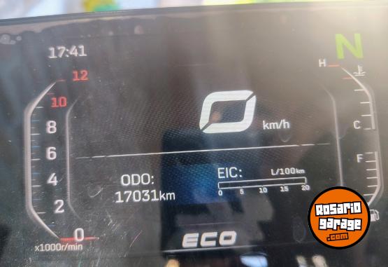 Motos - CF NK400 2022 Nafta 17000Km - En Venta