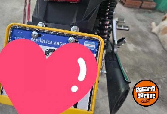 Motos - Guerrero 125 plus 2024 Nafta 3000Km - En Venta